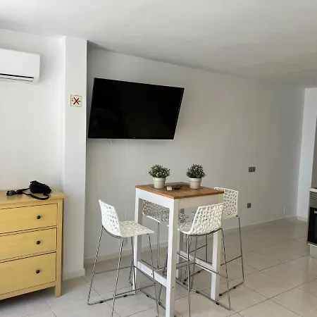 Parque Royal Апартаменты Адехе